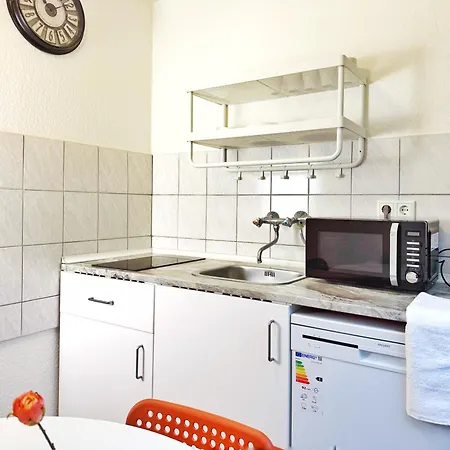 2-sz-dachgeschoss-apt - 4 Getrennte Schlafplaetze - Naehe Hbf & Messe Dus Apartmán