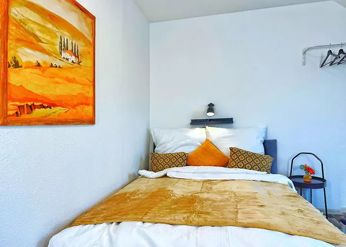 2-sz-dachgeschoss-apt - 4 Getrennte Schlafplaetze - Naehe Hbf & Messe Dus * 克雷费尔德